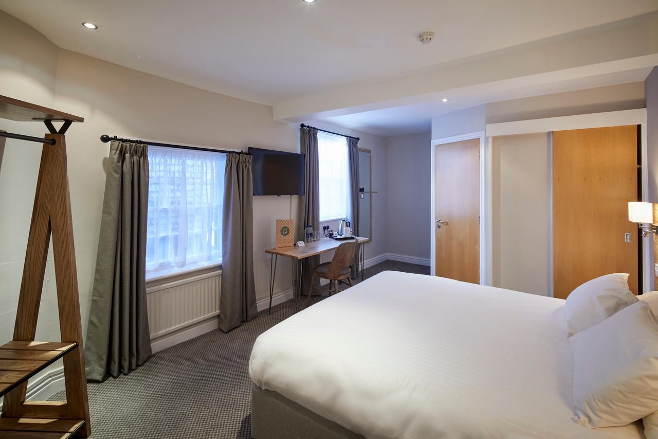 Childwall Abbey, By Marston's 3* Liverpool